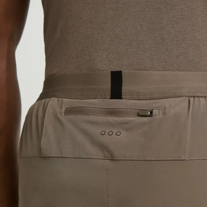 Herren-Shorts Outpace 2,5″ Split