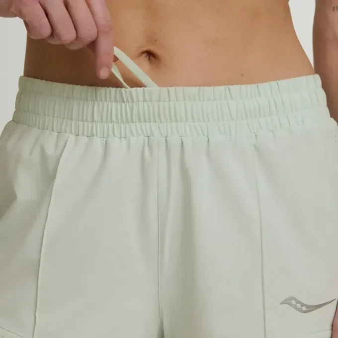 Outpace 3″ Shorts für Damen